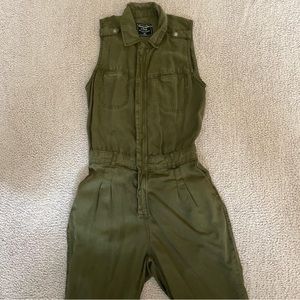 Abercrombie Jumpsuit 🌱